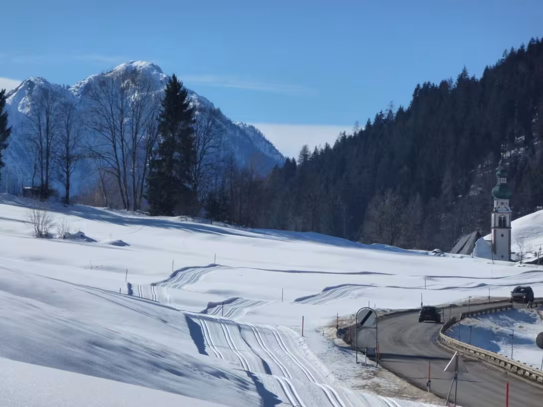 Oberau (Wildschönau) Field Guide: Pfarrkirche St. Margaret & High Alpine Trails